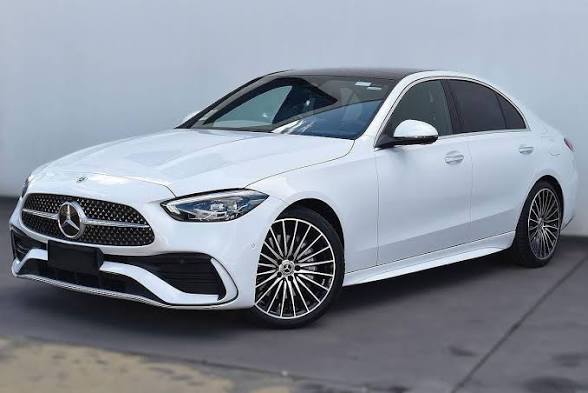 Mercedes-Benz C300